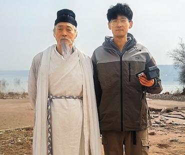 走出田间地头，玩转变装短视频