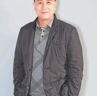 一方藻井折射电影大千世界