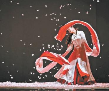 京城剧场暑期捧出系列“大餐”
