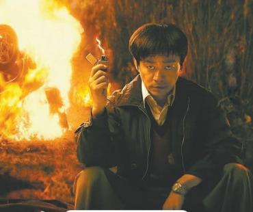 “鹰视狼顾”的王宝强