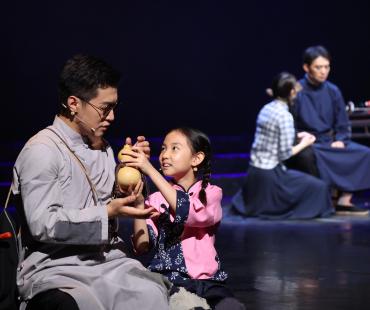 北京电影学院首届音乐剧班上演毕业大戏《茉莉花》