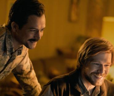 知名游戏的版权争夺战!《俄罗斯方块》曝海报剧照