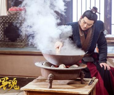 电影《大汉军魂》爱奇艺热映 黄海冰周海媚再现硬核爱国