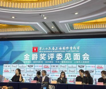 上影节直击｜“青涩和冲动都弥足珍贵”，评委易烊千玺谈新人拍片感受