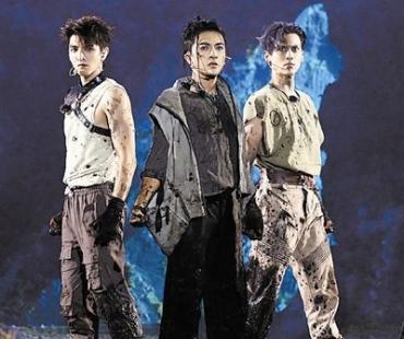 苏有朋凭借综艺翻红 用诚意和努力“披荆斩棘”