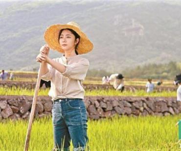 《我们这十年》谭松韵聂远变身“农创客”