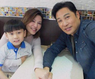 庆回归微电影《出发2022》 谭耀文孔德贤父子情感人