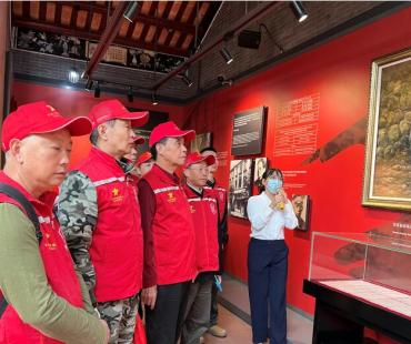 光明区退役军人事务局开展“赓续红色血脉 传承革命精神”主题党日活动