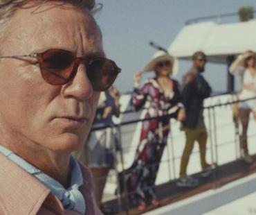 《利刃出鞘2》发布新预告 滑动拼图展现片名玄机