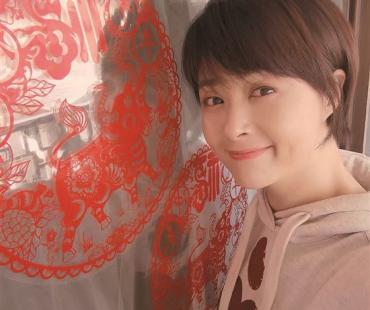 杨烁蒋欣携手“创业”