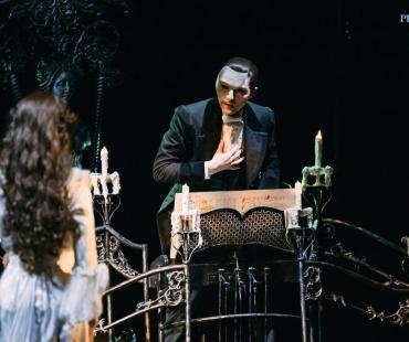 阿云嘎《剧院魅影》中文版首演，“爱乐之心”助力音乐剧推广