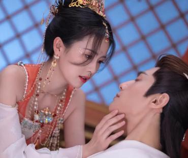 网友质疑罗云熙白鹿《长月烬明》抄袭 剧方发声明