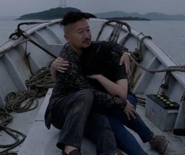 电影《海湾之遇》明日上映，黄璐赵淑珍领衔开启治愈之旅