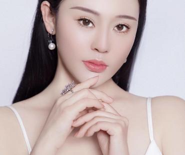 电影《不一样的九零后》热映