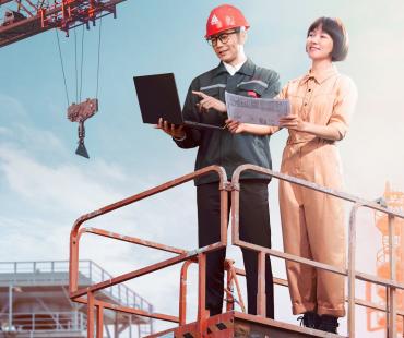 《麓山之歌》曝最新海报 杨烁焦俊艳并肩筑梦